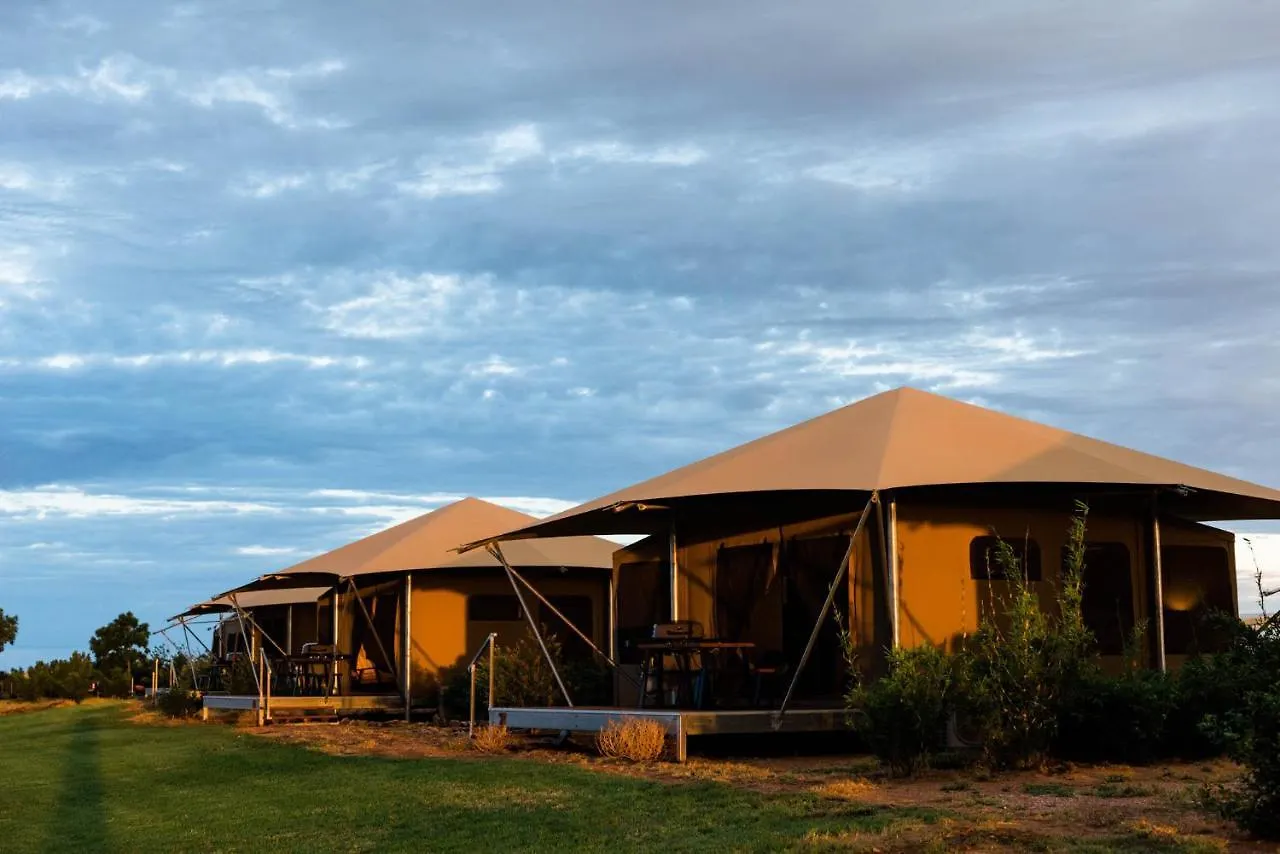 Mitchell Grass Retreat Hotel Longreach