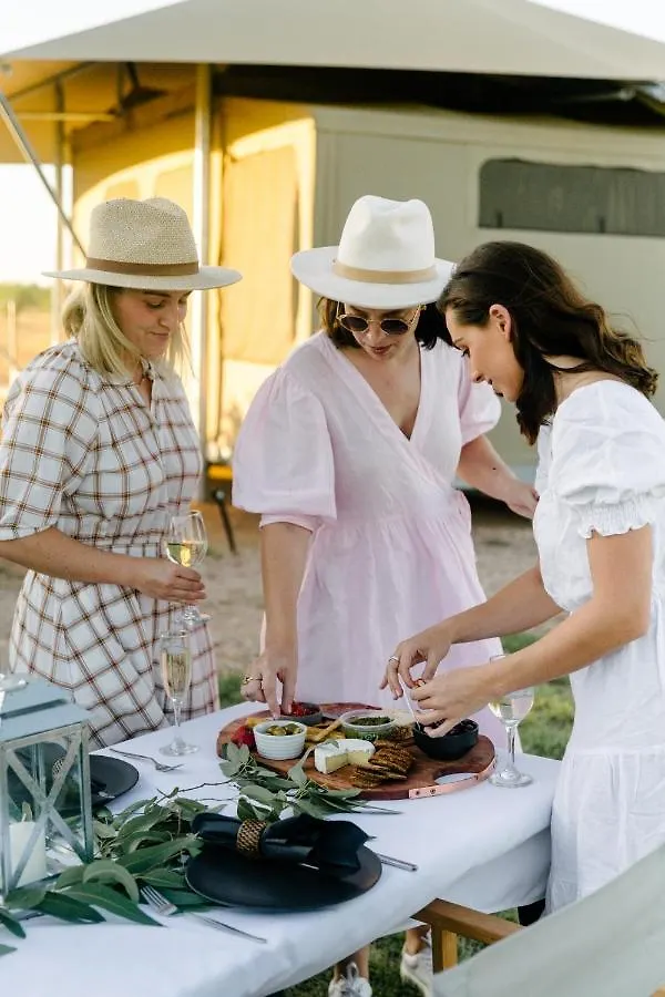Mitchell Grass Retreat Hotel Longreach Luxury tent