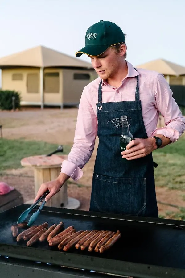 Luxury tent Mitchell Grass Retreat Hotel Longreach