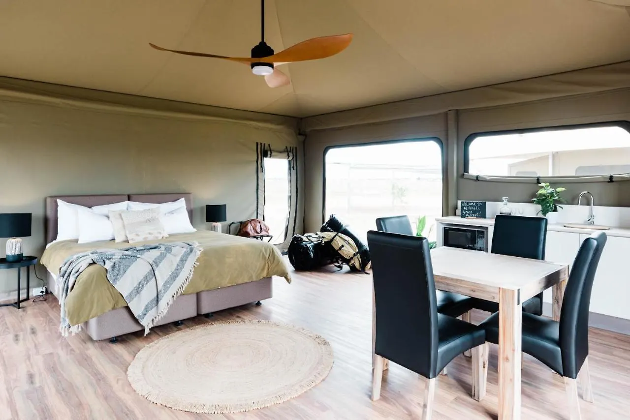 Luxury tent Mitchell Grass Retreat Hotel Longreach Australia